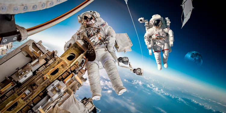 NASA … A moon that shines on the sky of science